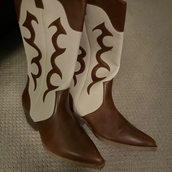 Cowboy boots - Brown and White - Picture 2 of 5